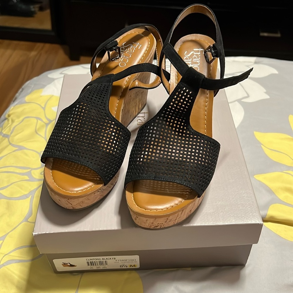 Gently used women 8 1/2 wedges